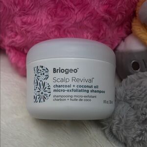 Briogeo Scalp Revival Charcoal + Coconut Oil Micro-Exfoliating Scrub Shampoo